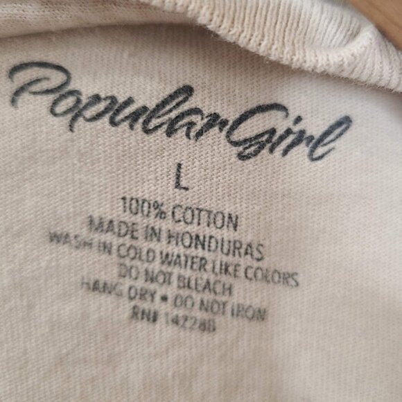 Popular Girl Vacay Vibes 98 Retro Car Graphic T-Shirt L Beige - Picture 3 of 8